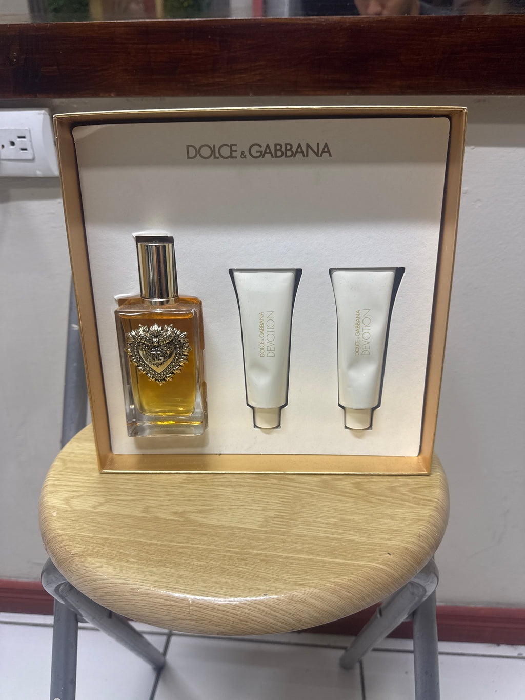 Perfume y cremas para el baño